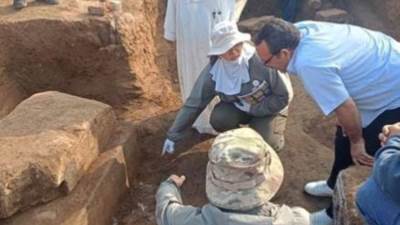 بعثة أثرية مصرية-صينية تعلن عن كشف أثري جديد لمعبد الملك أبريس 