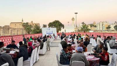  "أبواب الخير"  تقدم 4 ملايين وجبة و3 ملايين كرتونة مواد غذائية