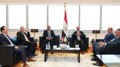 اتحاد بين 5 جهات لتيسير 1000 خدمة للمستثمرين في مصر