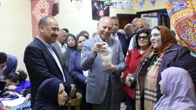 محافظ القاهرة يفتتح المركز الثقافي بمدينة المحروسة لدعم الخدمات الثقافية والاجتماعية