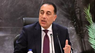 رئيس الوزراء يتابع استقرار الشبكة القومية للكهرباء وسط التطورات الإقليمية 