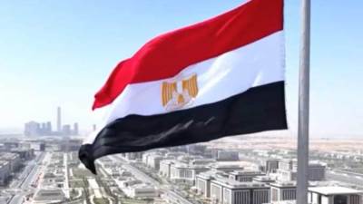 مصر تتابع بقلق بالغ التصعيد العسكري الخطير بالمنطقة وتدين استهداف دول عربية