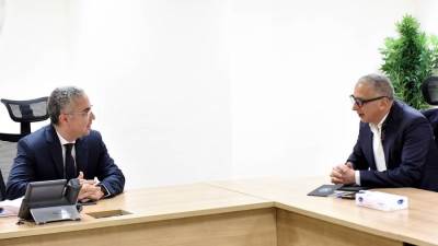 الاستثمار ومجموعة السويدي يبحثان إنشاء أول منطقة استثمارية خاصة بمصر