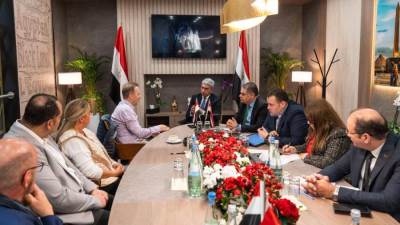 وزير السياحة: مصر آمنة وبعيدة عن مناطق التوتر وتتيح للسائح تجارب سياحية متنوعة