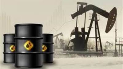 للمرة الأولى منذ 3 سنوات ونصف برميل النفط يتجاوز 100 دولار 