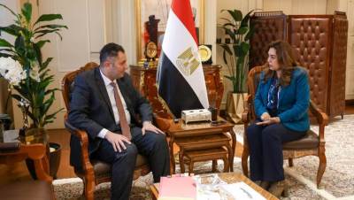 د.منال عوض تتابع مع محافظ دمياط المشروعات الاستثمارية والملفات التنموية 