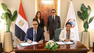 "الصحة" و"التنمية المحلية" يشهدان توقيع بروتوكول تعاون لدعم الاستراتيجية الوطنية للسكان 