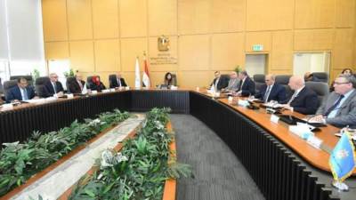 وزيرة الإسكان تتابع منظومة العمل بقطاعات المرافق بمحافظتي "المنوفية ومطروح"