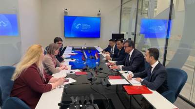 الصحة تبحث مع شركة «Rosatom» الروسية تعزيز التعاون في مجالات الطب النووي