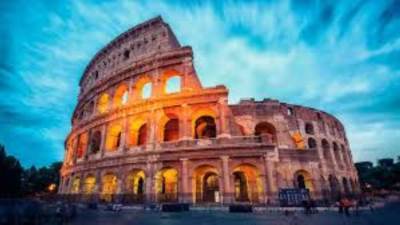 "إيطاليا" تخفض سعر البنزين بـ0.25 يورو للتصدي لارتفاع أسعار الوقود