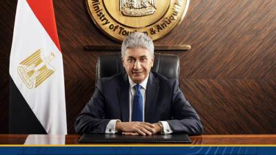 السياحة والآثار: إجراءات ترشيد استهلاك الطاقة لن تؤثرعلى النشاط السياحي بمصر