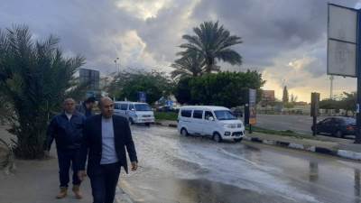 رئيس جهاز الشروق يقود ميدانياً جهود مواجهة الأمطار واستجابة فورية لشكاوى المواطنين
