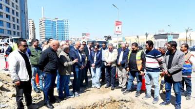 وزيرة الإسكان تتابع أعمال ربط خط مياه الشرب الرئيسي بزهراء المعادي 