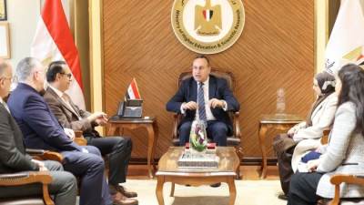 وزير التعليم العالي يبحث مع جامعة بون الألمانية آفاق التعاون الأكاديمي