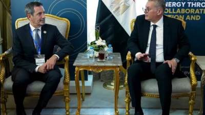 مصر تتعاون مع شلمبرجير لتعزيز الحفر الأفقي وزيادة الإنتاج البترولي