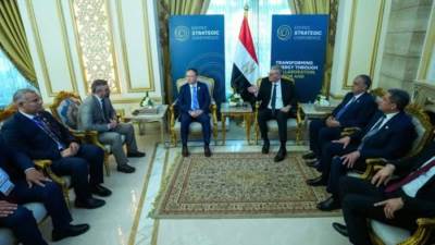 "البترول" و"يونايتد إنرجي" يبحثان تسريع حفر الآبار وخفض استهلاك السولار في الصحراء الغربية