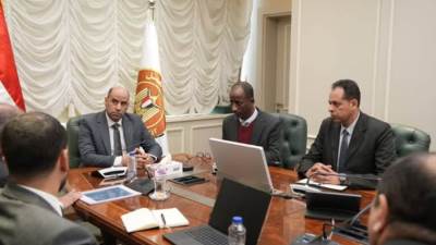 وزير العمل يبحث تأهيل الشباب للعمل بإيطاليا وإطلاق منصة للتشغيل