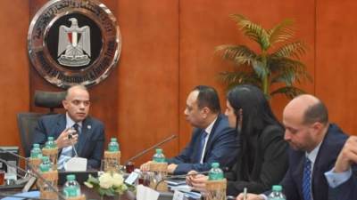 د.محمد فريد يبحث مع صندوق مصر السيادي والرقابة المالية إنشاء شركة "VC SPACs" 