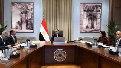 "الحكومة" تستهدف إنتاج 2.36 مليون متر مكعب من تحلية المياه بحلول 2050