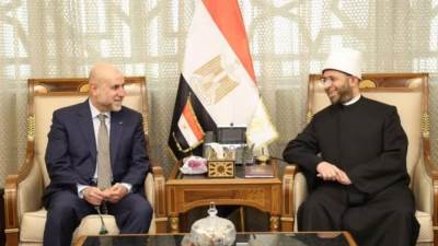 وزير الأوقاف يستقبل وفدًا فلسطينيًّا ويؤكد دعم مصر الثابت للقضية الفلسطينية