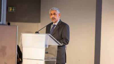 "التنمية الأفريقي" يتوقع نمو الاقتصادي بأفريقيا بـ 4.3% في 2026