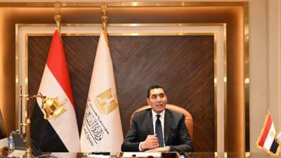 وزير الشباب والرياضة يهنئ منتخب مصر لكرة القدم للناشئين