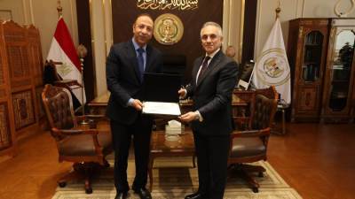 وزير العدل يندب 13 مستشارًا من نواب محكمة النقض والرؤساء بمحاكم الاستئناف