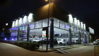 أزمة كبيرة بين محافظة القاهرة ومعارض السيارات بسبب قيمة الإيجارات 