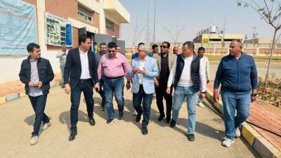 المهندس أحمد علي يتفقد البنية التحتية والمرافق بمنطقة “بيت الوطن” 