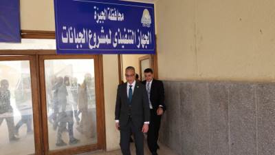 محافظ الجيزة يتفقد مقر الجهاز التنفيذي لمشروع الجبانات بمدينة السادس من أكتوبر