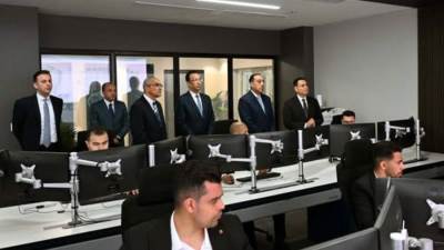 مدبولي: مركز التحكم بالعاصمة الجديدة يدير 6800 جهاز شبكات