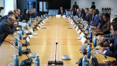 وزير الاستثمار يبحث مع مؤسسة التمويل الدولية تعزيز الشراكة وتمكين القطاع الخاص