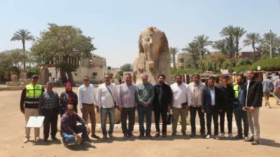 الأمين العام للمجلس الأعلى للآثار يتفقد منطقتي آثار سقارة وميت رهينة