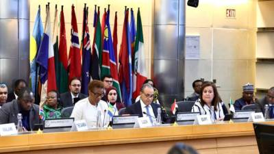 وزير الخارجية يشارك في اجتماع المجموعة الاستشارية الإفريقية مع رئيس البنك الدولي