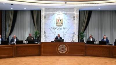 خلال اجتماعه الأسبوعي.. "مدبولي": الرئيس السيسي يوجه بتعزيز المخزون الاستراتيجي وضبط الأسواق