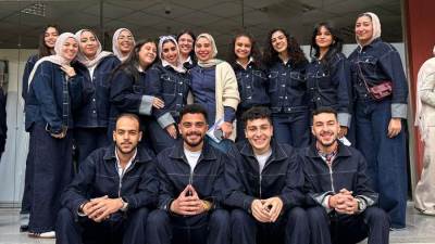 طلاب السنة الرابعة بـCIC يطلقون مشروع “Denim360” للتوعية بإعادة التدوير الإبداعي للجينز