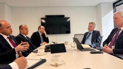 وزير الاستثمار يبحث مع بنك الاستثمار الأوروبي EIB توسيع الشراكة ودعم التنمية الصناعية