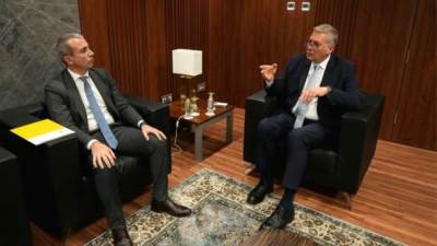 وزير البترول يبحث خطط "إيني" الإيطالية للبحث والاستكشاف