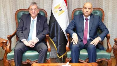 وزير العمل بحث مع نظيره القبرصي تفعيل مذكرة تفاهم تنقل الأيدي العاملة