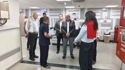 الكهرباء: مراجعة قوائم انتظار المرضى وتقليل زمن الكشف بمستشفى ألماظة