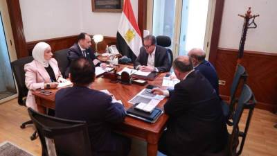 وزير الصحة يتابع أعمال اللجنة العليا للمسؤولية الطبية وسلامة المريض