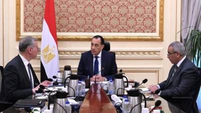 د. مصطفى مدبولي يبحث مع وزير البترول تأمين الطاقة خلال الصيف