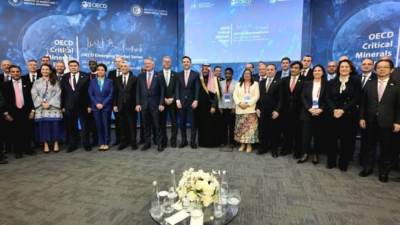 البترول تستعرض رؤية مصر لتعظيم العائد الاقتصادي من قطاع التعدين أمام منتدى إسطنبول