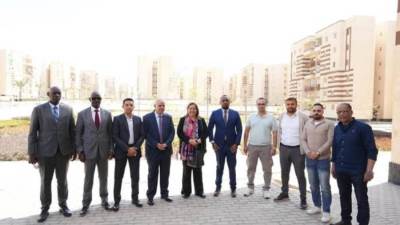 مي عبد الحميد  تستعرض مبادرة «سكن لكل المصريين» لوزير البنية التحتية الرواندي