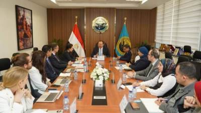 تعاون مصري فرنسي لإعداد كوادر تطبق معايير الجودة بالتأمين الصحي الشامل