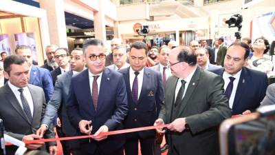 بمشاركة 90 شركة مصرية.. وزير التموين يفتتح معرض “سيراميكا ماركت & هوميكس