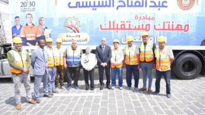  العمل تطلق 4 وحدات تدريب مهني متنقلة جديدة لـ 4 محافظات