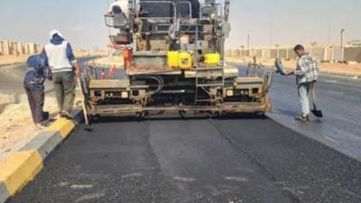 وزيرة الإسكان تتابع مشروعات الطرق بـ 4 مدن جديدة