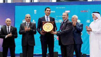 وزير الشباب والرياضة يفتتح بطولة العالم لرفع الأثقال للناشئين والناشئات بالإسماعيلية بمشاركة 54 دولة
