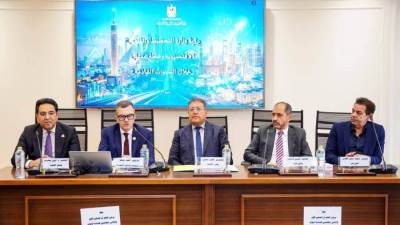 د. أحمد رستم: آليات مبتكرة لتعزيز مبادرات جديدة لتشجيع التجمعات الزراعية المنتجة